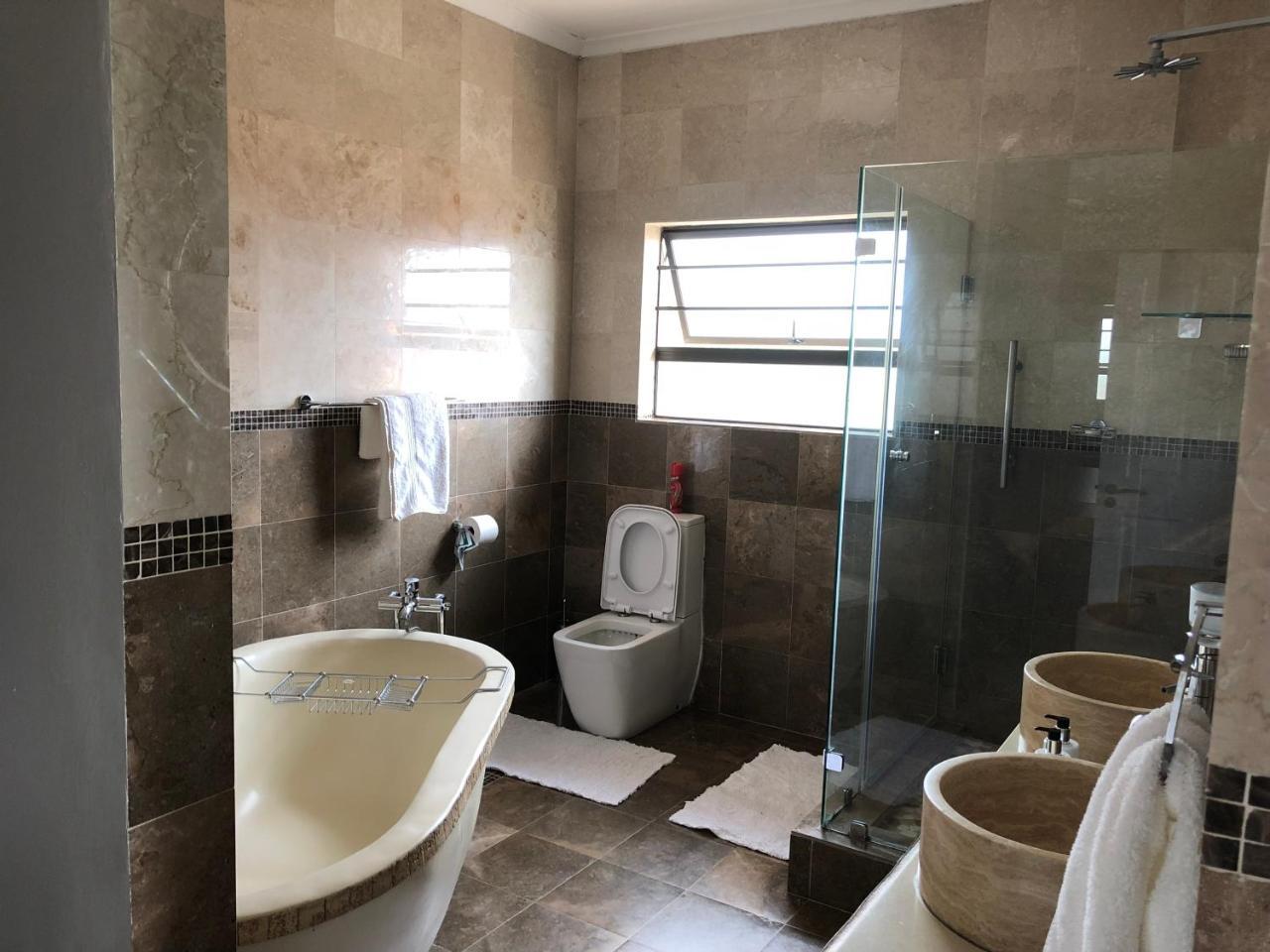 Coral Beach Bed & Breakfast East London Ngoại thất bức ảnh
